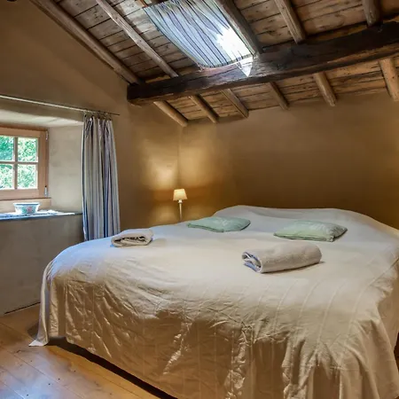 - Li Badet - 19 Personnes - Jacuzzi - Sauna * Vielsalm