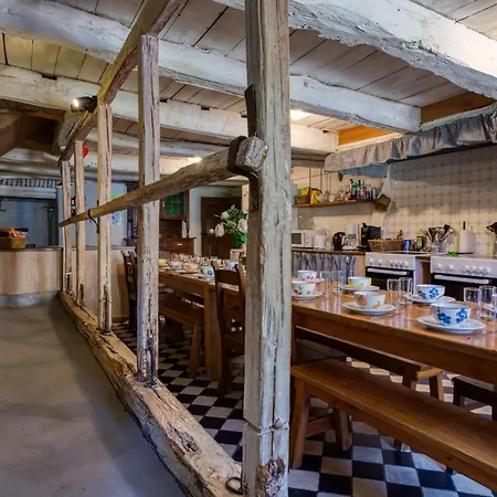 - Li Badet - 19 Personnes - Jacuzzi - Sauna * Vielsalm