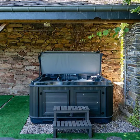 - Li Badet - 19 Personnes - Jacuzzi - Sauna Tatil Evi Vielsalm