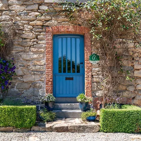 - Li Badet - 19 Personnes - Jacuzzi - Sauna