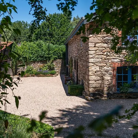 - Li Badet - 19 Personnes - Jacuzzi - Sauna * Vielsalm